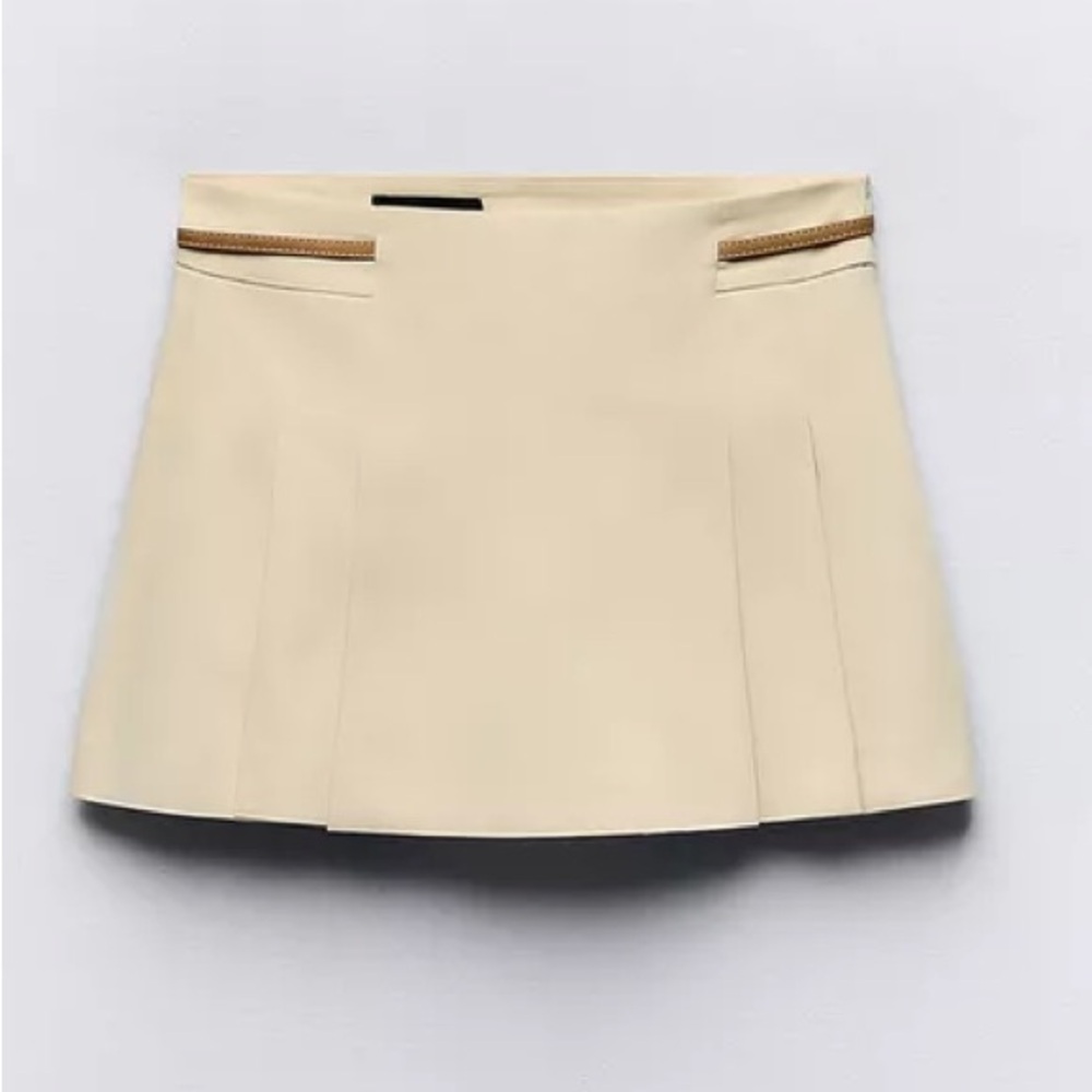 Zara Cream Pleated Women's Skorts